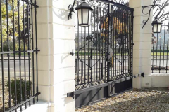 Úrad vlády - rekonštrukcia oplotenia NKP